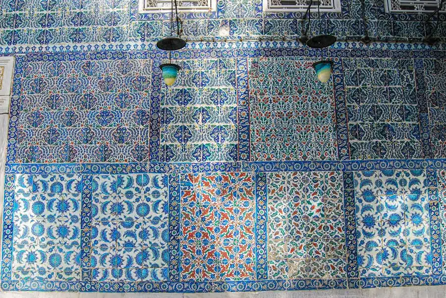 Sultan Mosque tiles in Istanbul